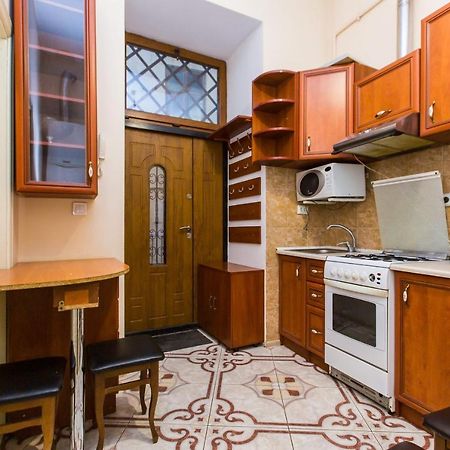 Квартира Подобово У Центрі Львова Вулиця Замарстинівська 5 Exterior foto